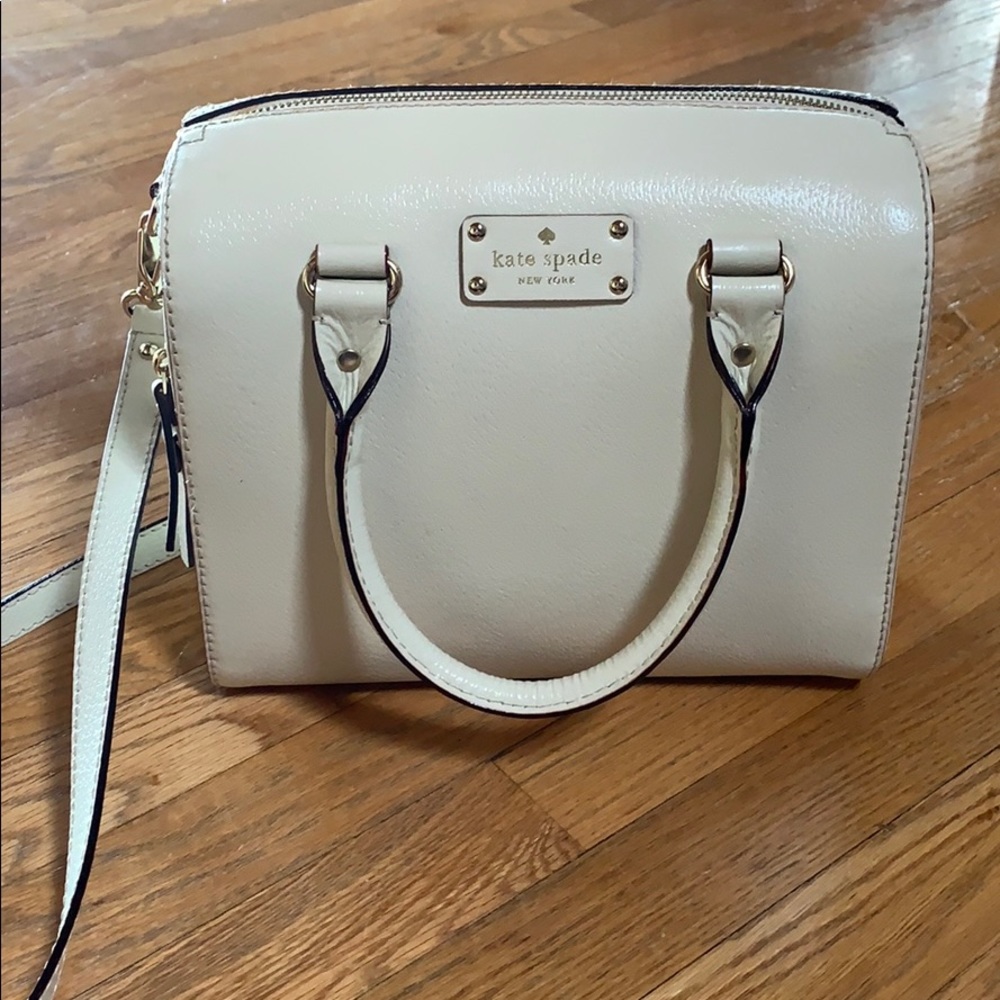 Barely used Kate Spade shoulder bag
